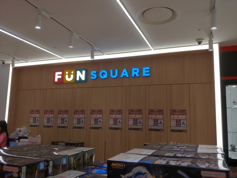 반다이에서 할인하는 30ms 5종 신세계 영등포점에서도 팝니다._4.jpg