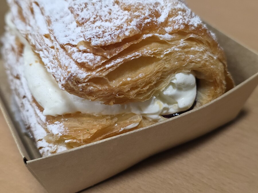 뚜레쥬르) 페스츄리 크림북_3.jpg