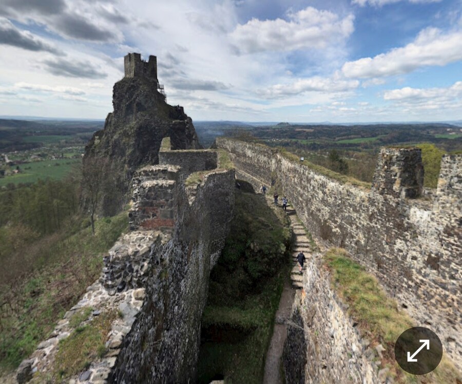 킹덤컴2 실제지역 로드뷰_1.jpg