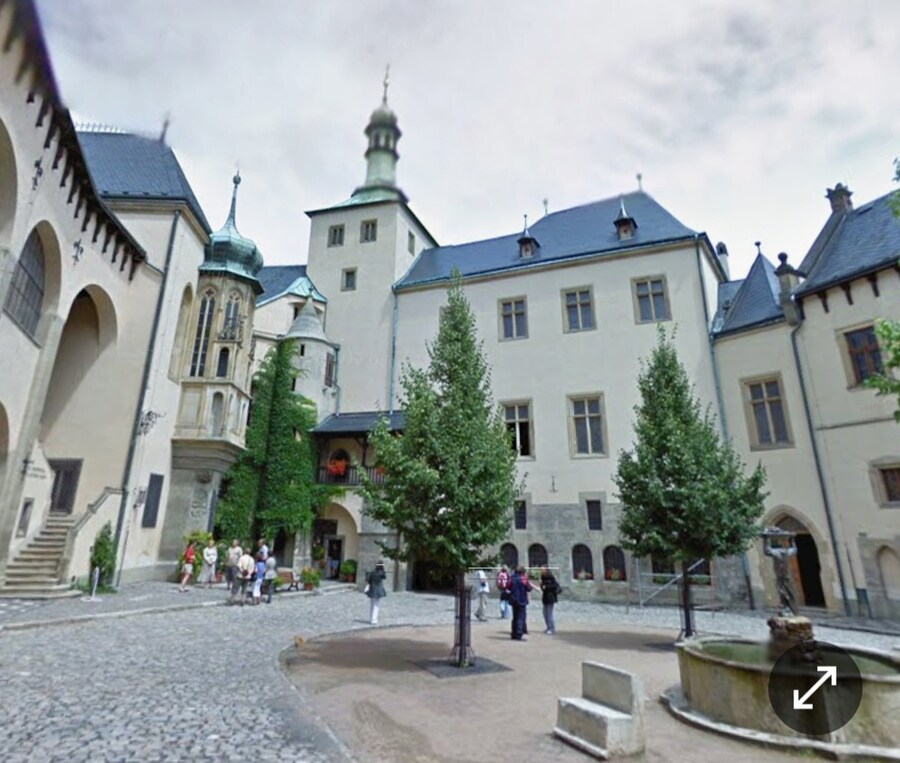 킹덤컴2 실제지역 로드뷰_22.jpg