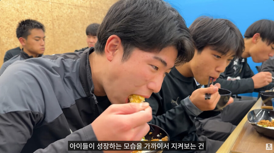 카와사키 프론탈레의 유스 식사 환경_138.jpg