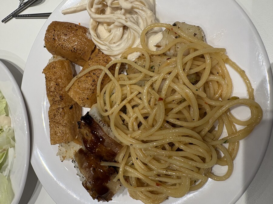 생일이라 애슐리퀸즈갓다옴_1.jpg