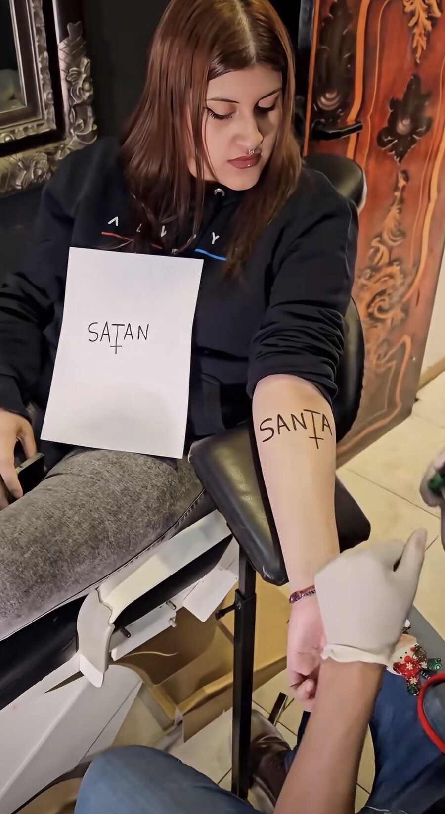 타투 대참사_1.jpg