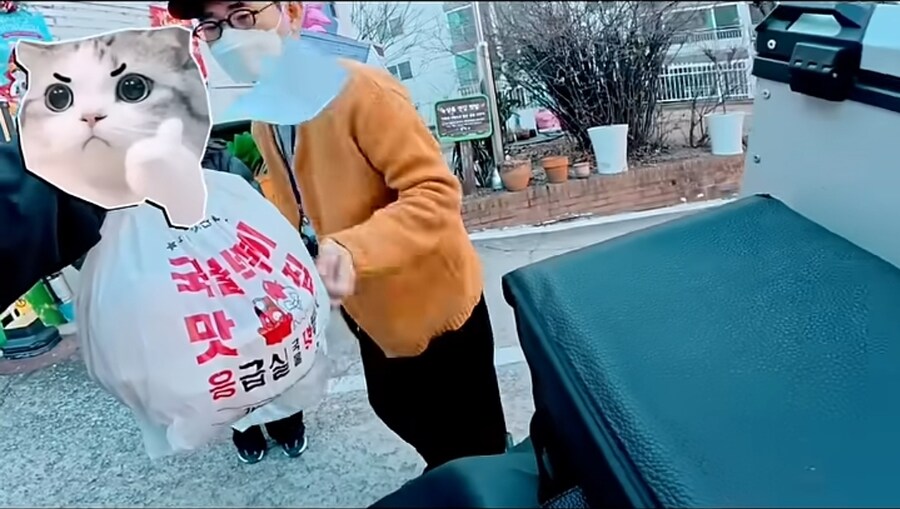 갑자기 들어온 떡볶이 대량주문 취소...배달기사님의 따뜻한 선택_3.jpg