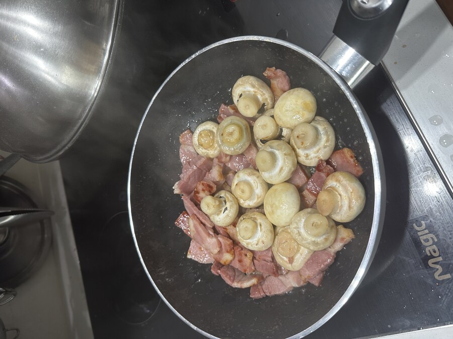 수녀님이 따라서 성탄절기념 비프 부르기뇽 만드는 중입니다_12.jpg