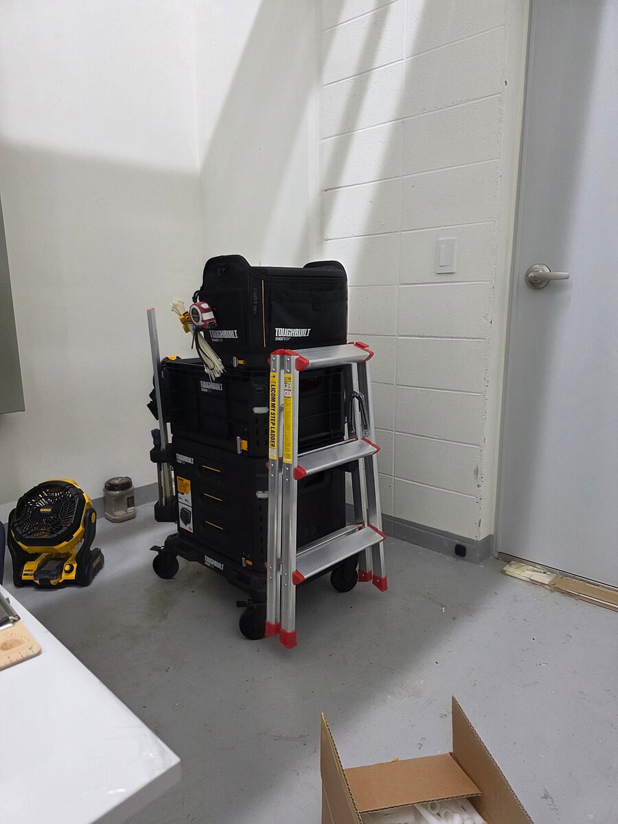 회사생활이 취미가 되어버린 미친자_1.jpg