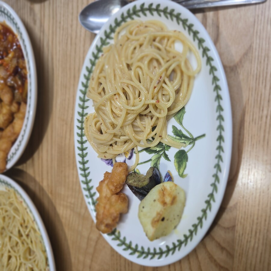 이브날 휘뚜루마뚜루 포터하우스_8.jpg