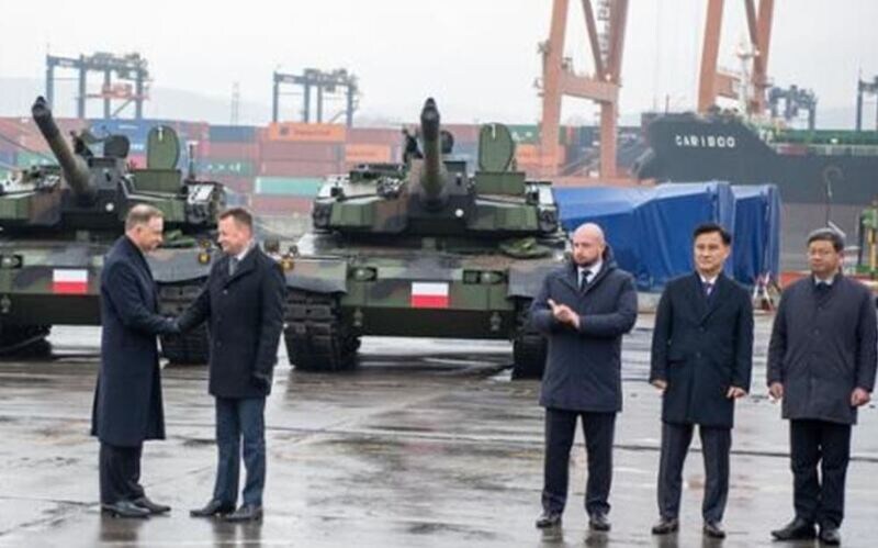 동북아 죽음의 무기 상인_2.jpg