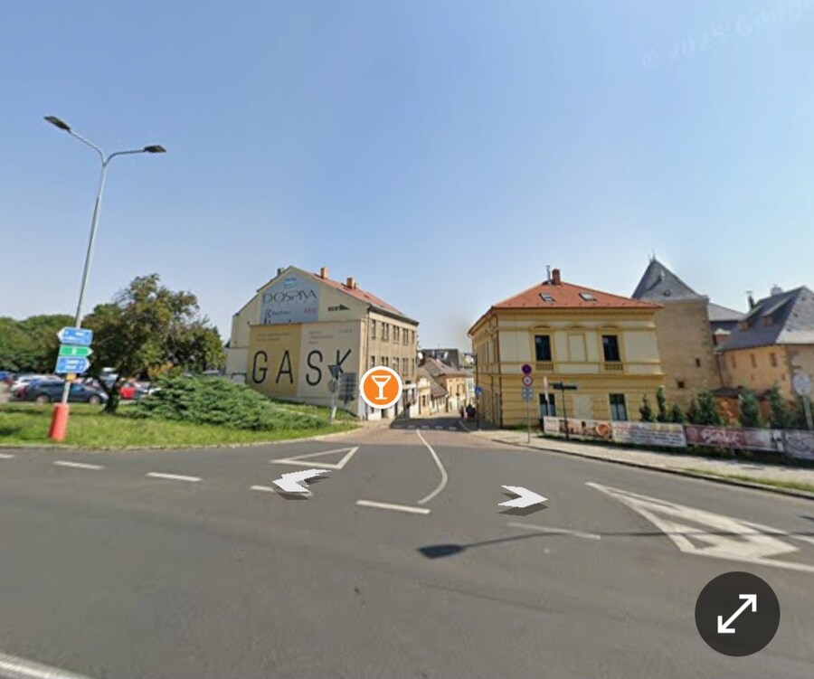 킹덤컴2 실제지역 로드뷰_17.jpg