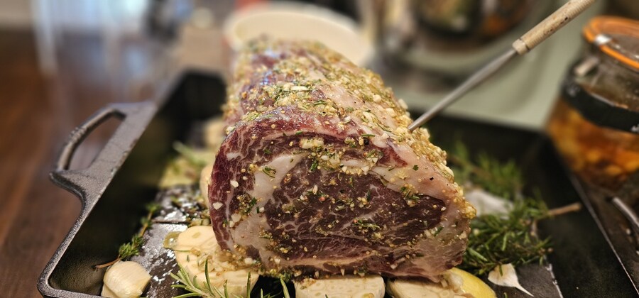 미국식 크리스마스 디너 - 스탠딩 프라임 립 로스트_4.jpg