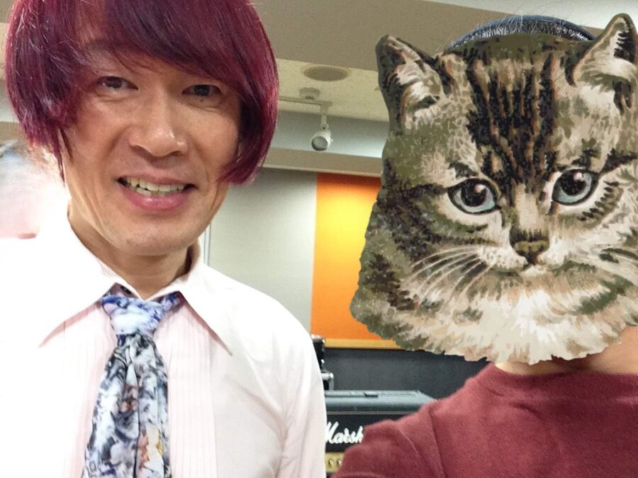 나 소닉 컬러즈랑 하루히 god knows 연주한 기타리스트 만난적 있음_1.jpg