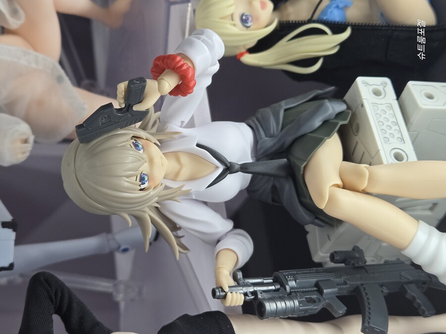 전투 여고생 만들었어요_1.jpg