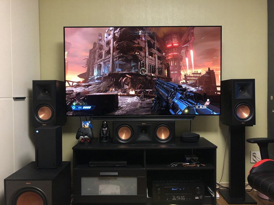 TV에서 프로젝터 시스템으로 건너간 1인_2.jpg