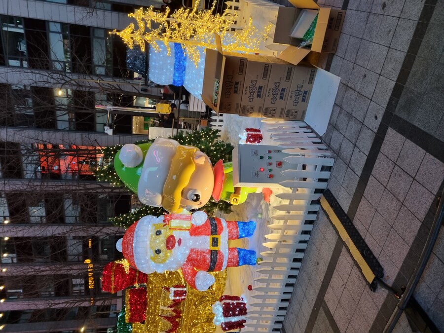 2025년 광화문 크리스마스 마켓 & 서울 빛초롱축제_39.jpg