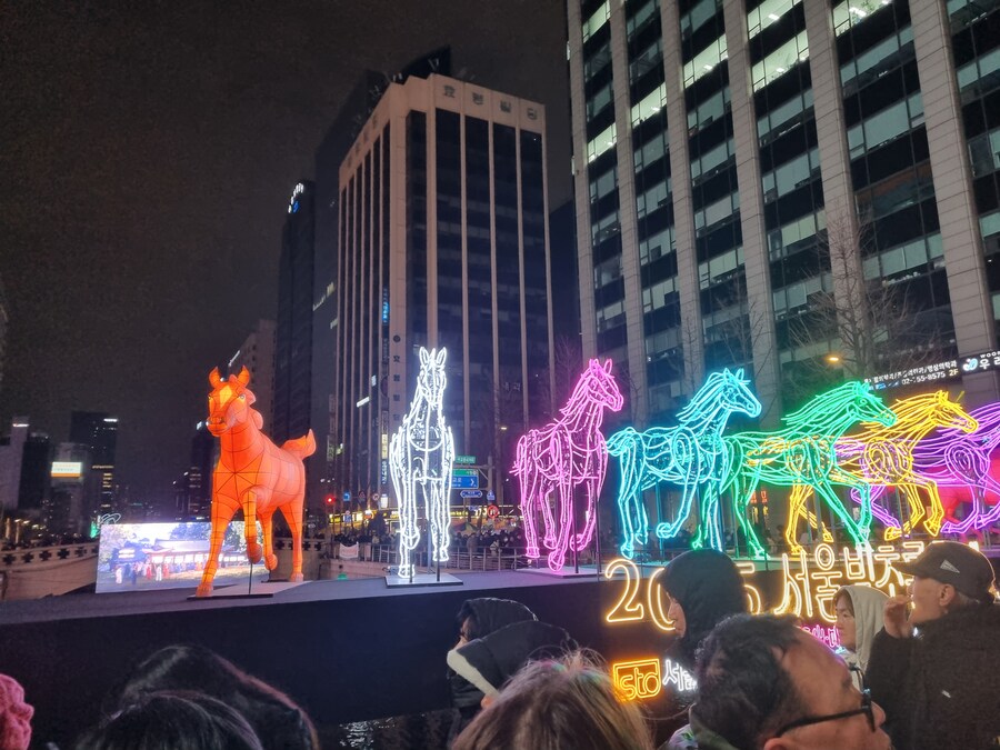 2025년 광화문 크리스마스 마켓 & 서울 빛초롱축제_47.jpg