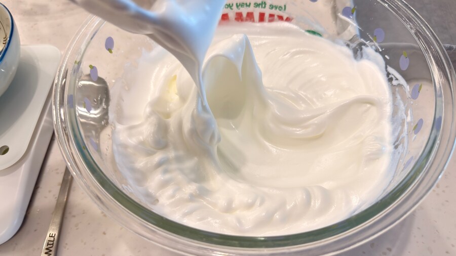 [야매 홈베이킹] 수플레 딸기 케이크_5.jpg