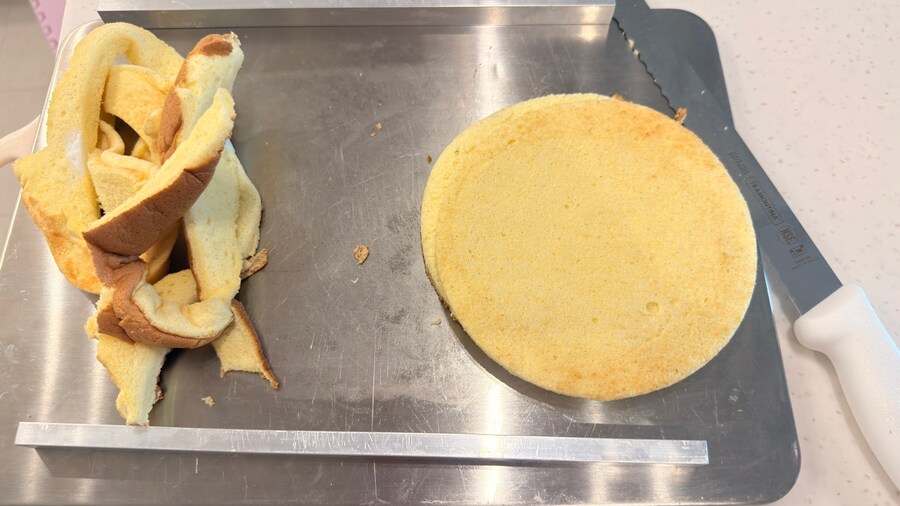 [야매 홈베이킹] 수플레 딸기 케이크_15.jpg