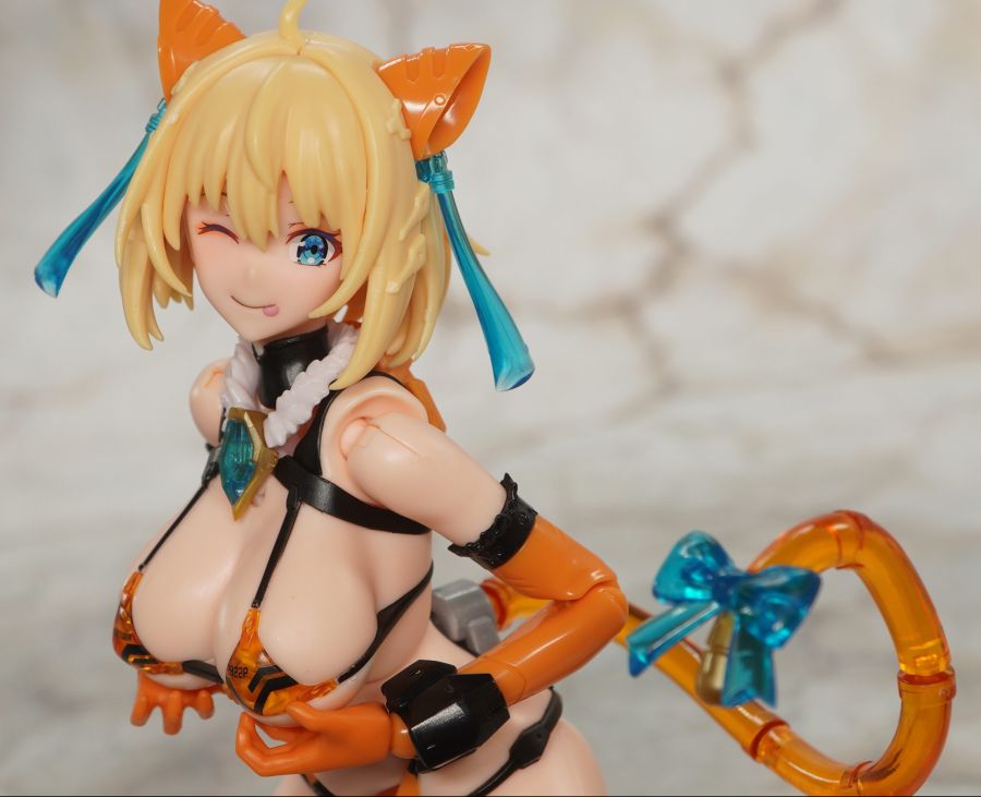 [맥스 팩토리] PLAMAX 소피아 F 셔링 호랑이 아머 Ver 해외 리뷰_38.jpg