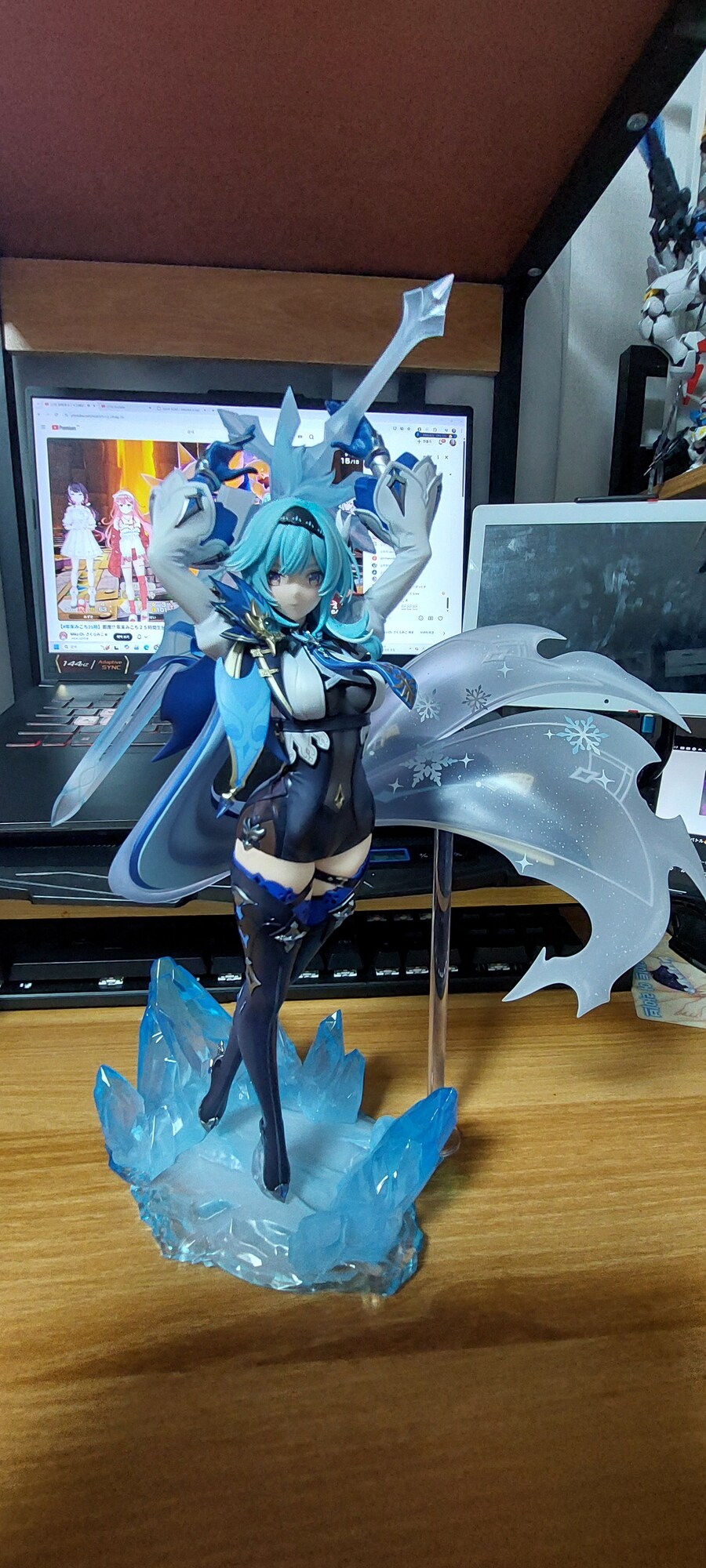 25년이 끝나기전에 온 유라(원신) 몇장_2.jpg