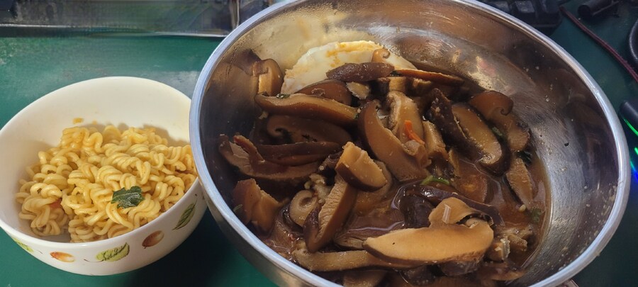 루리웹 유게 이대로 라면_1.jpg