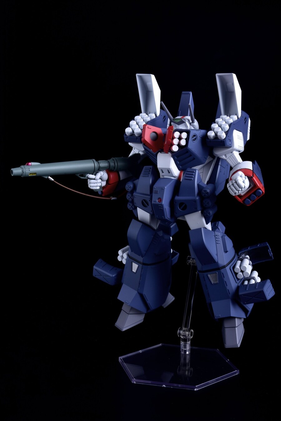 [맥스팩토리] PLAMAX 1/72 VF-1J 아머드 발키리의 포인트를 소개!_4.jpg