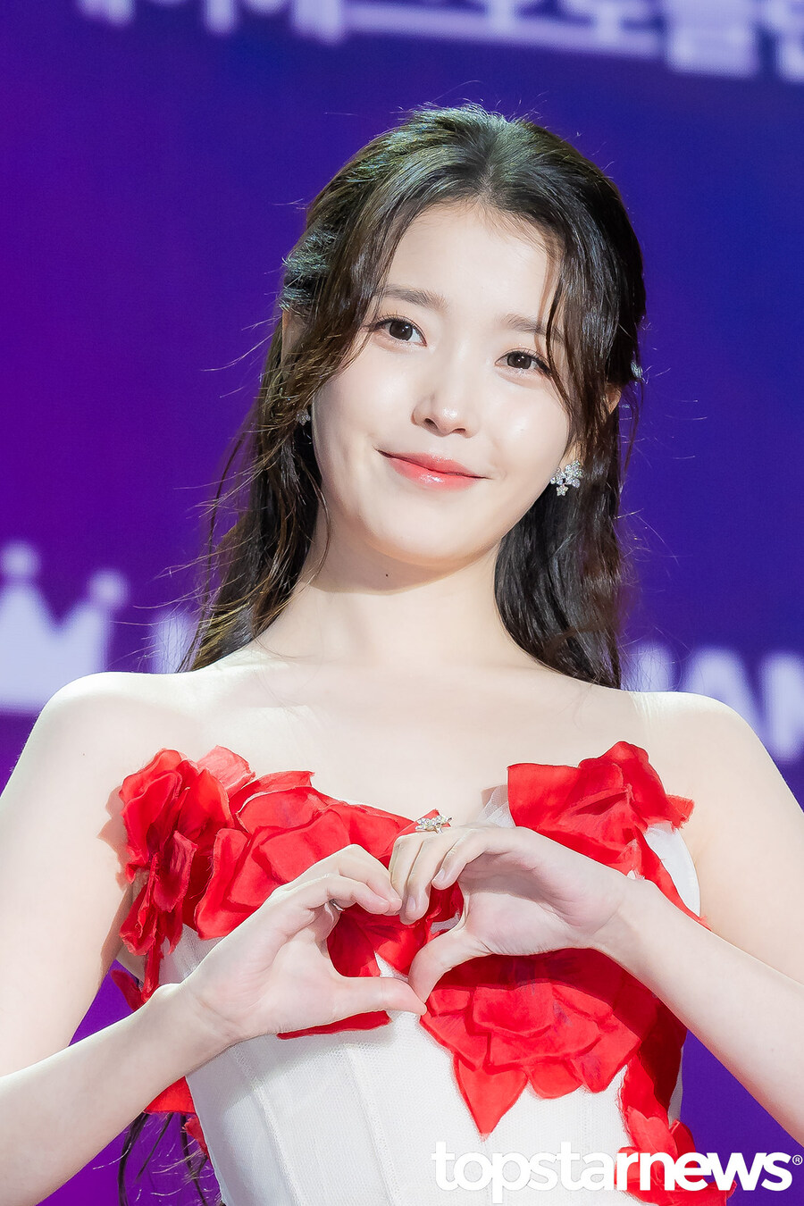 2025.12.29 APAN 스타 어워즈 레드카펫(톱스타뉴스)_12.jpg