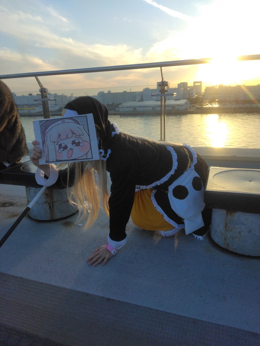 트릭컬)코미케 근황_1.jpg