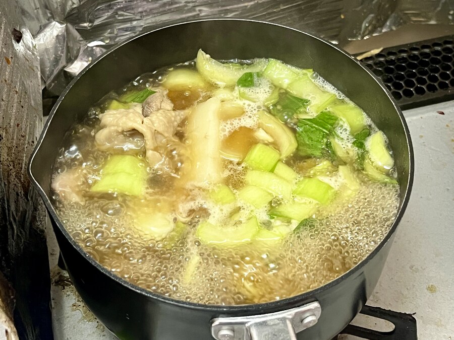 1년에 600명 죽이는 일본 떡국 해먹어 봤다_9.jpg