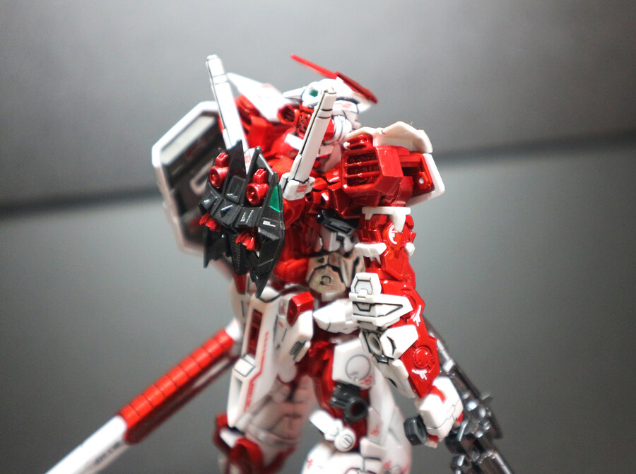 건담마커로 칠해본 RG 건담 아스트레이 레드프레임_17.jpg