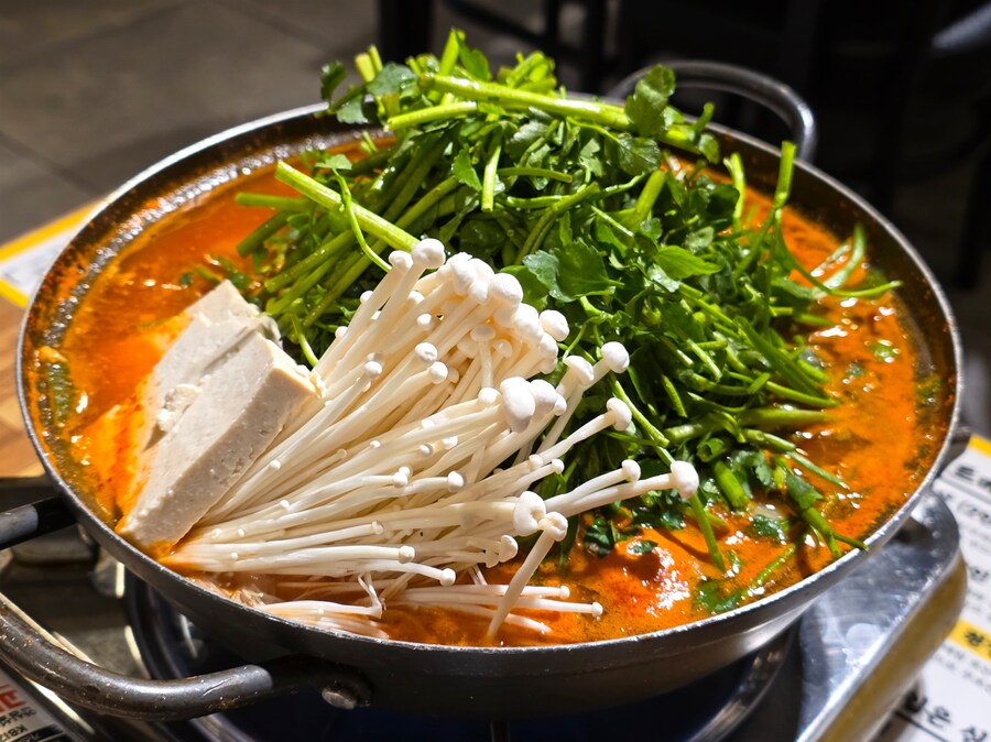 한해를 마무리하며 엄니랑 대구탕에 소주 한잔_3.png