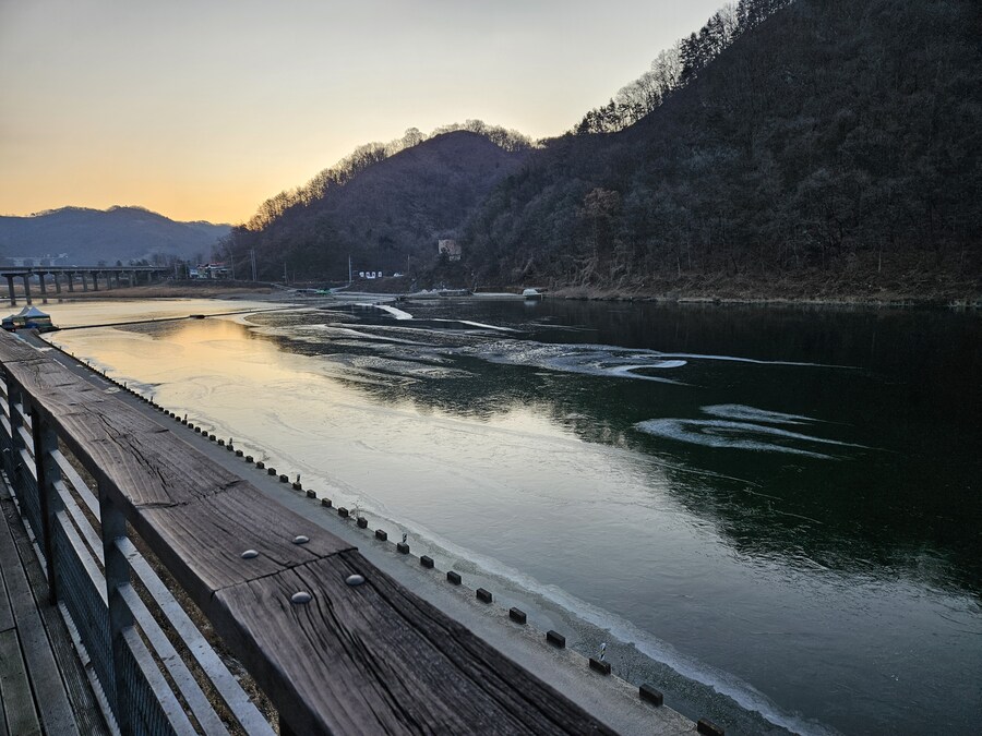 바람이 안 불어도 이렇게 추울 수가 있는거였군_1.jpg