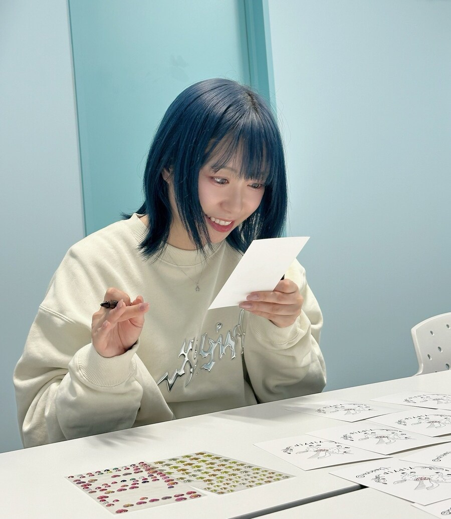 코바야시 아이카 프로듀스 어패럴 브랜드『yipyip』새해 HAPPY BOX 발매_5.jpg