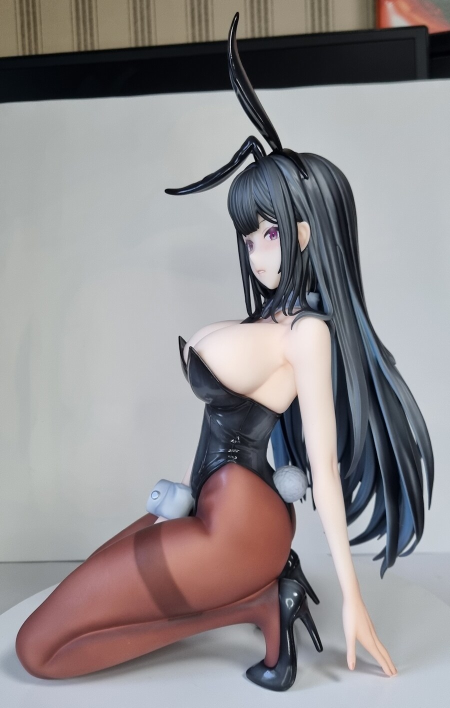 카와 디자인 1/4 바니걸 피나_2.png