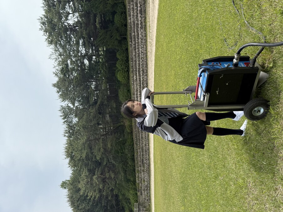 2025.01.02 아이유 베리즈 포스트(인스타 미공개 컷)_6.jpg