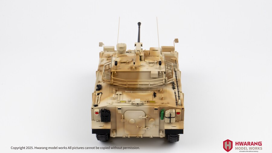 아카데미 1/35 K21 장갑차 중동/아프리카 버전_6.png