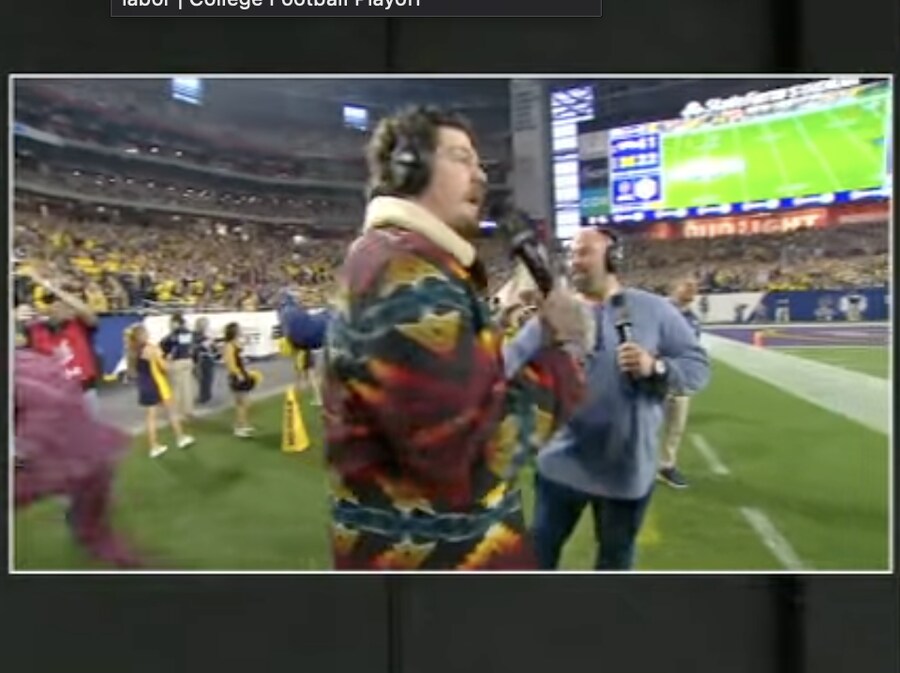 스포츠 현장 리포터가 경기 도중 뛰쳐나간 이유_7.png