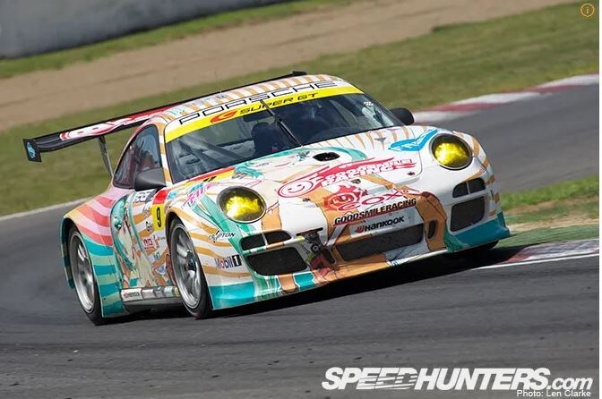 1/24 굿스마일 레이싱 2018 Benz AMG GT3_2.jpg