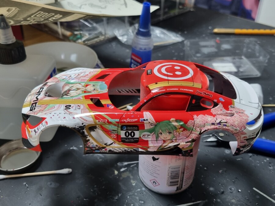 1/24 굿스마일 레이싱 2018 Benz AMG GT3_21.jpg