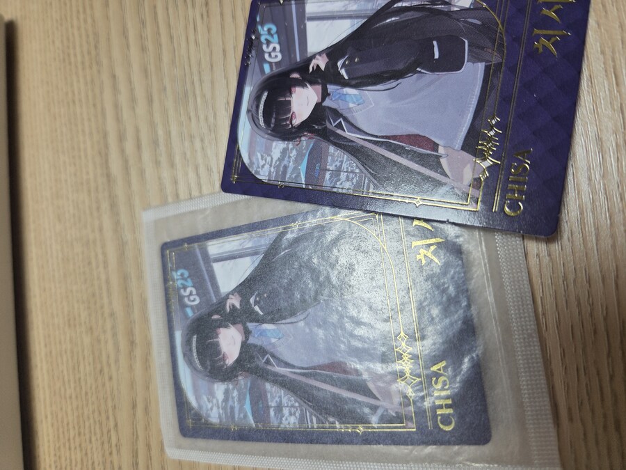 명조)웨하스 뜯었는데_2.jpg