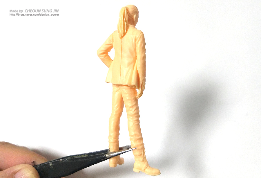 레진 피규어 Mercenary Army Female Test Pilot_3.jpg