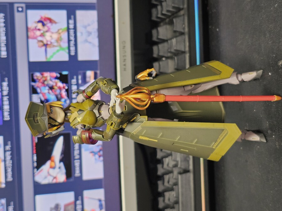 메갈로마리아 '인비질레이터'_10.jpg