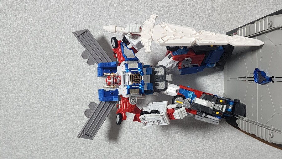 갓파이어콘보이(오메가프라임) 검 두개 작게 3D 제작_4.jpg