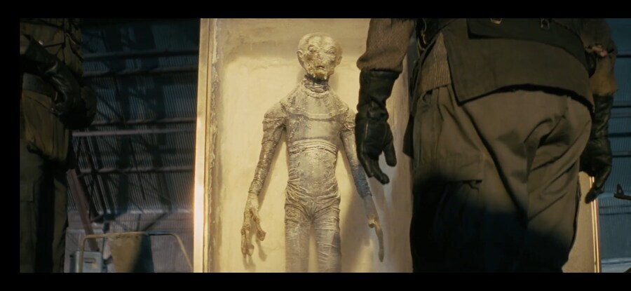 외계인을 본 핵전쟁 이후 야만인의 반응_1.jpg