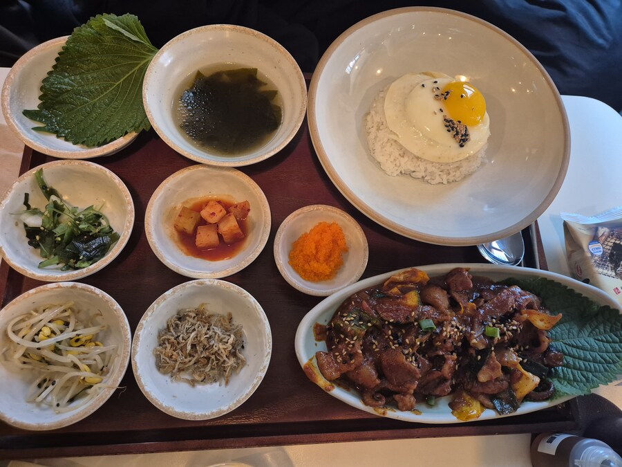 앞으로 3시간이면 한국을 뜨는군..._13.jpg