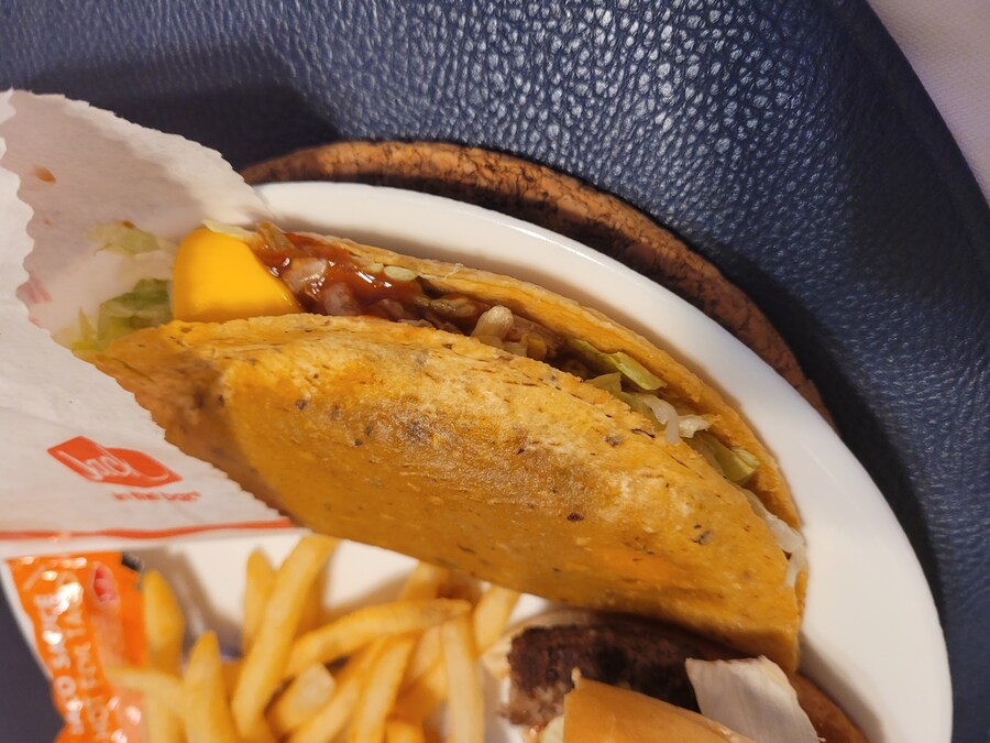 오늘 아침은 -잭인더 박스-_2.jpg