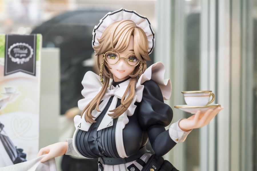 [DMM] 1/7 승리의 여신: 니케 - 에이드 전시 사진_2.jpg