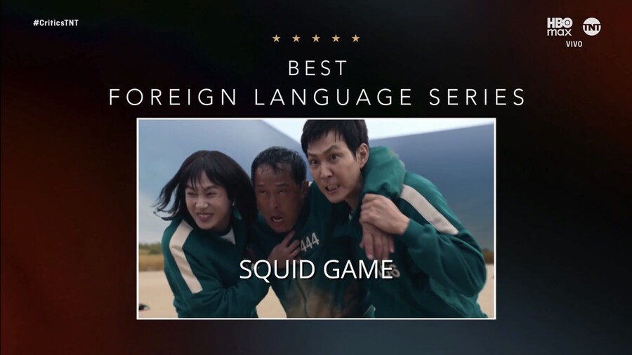 오징어게임 크리틱스 초이스 어워즈 "최우수 외국어 시리즈"상 수상_2.jpg