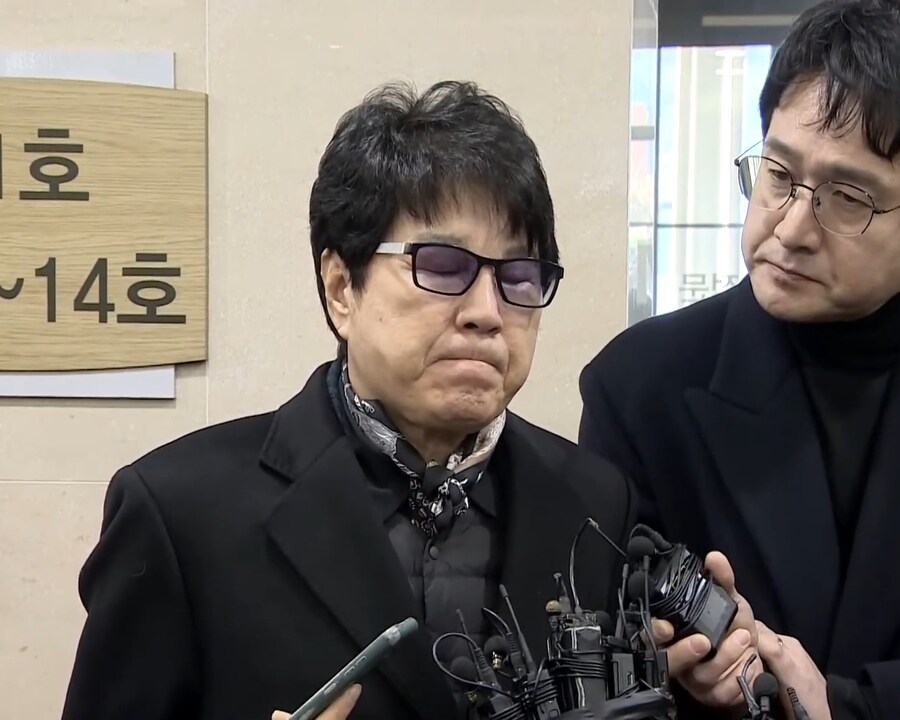 조용필, '60년 지기' 안성기 찾아가 추모…"성기야 또 만나자"_1.jpg