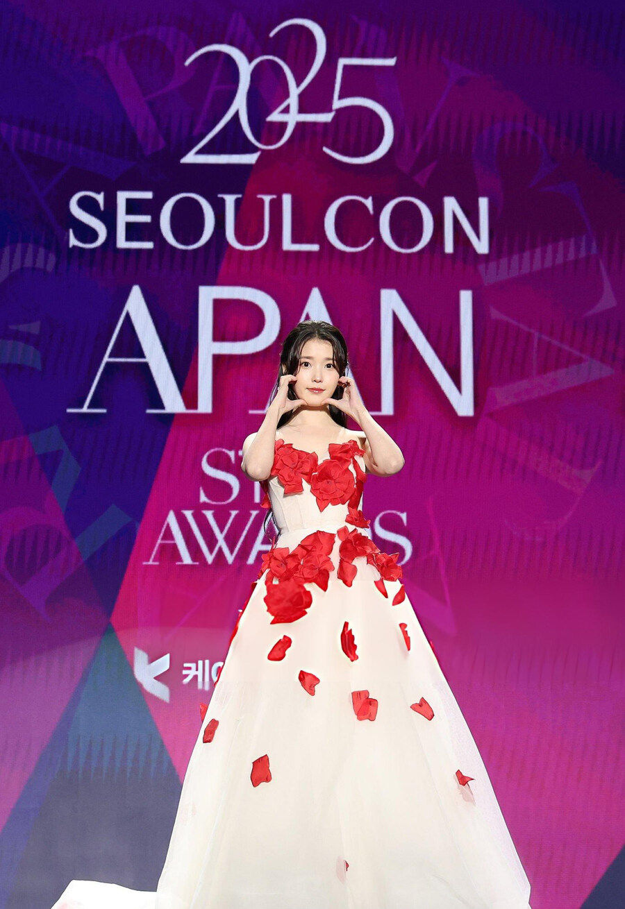 2025.12.29 APAN 스타 어워즈 Getty 사진_2.jpg