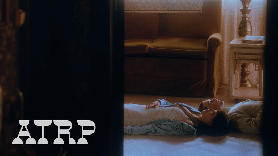 [츄] CHUU 'XO, My Cyberlove' MV 티저_1.jpg